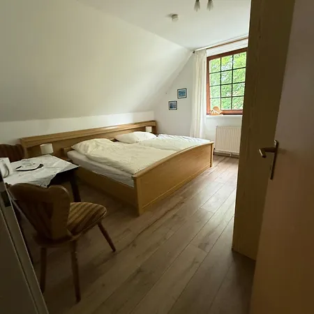 Boga's Im Schuetzenhof Huettenbusch 게스트하우스