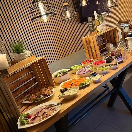 Boga's Im Schuetzenhof Huettenbusch 워프스위드